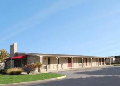 Econo Lodge Terre Haute Exterior photo